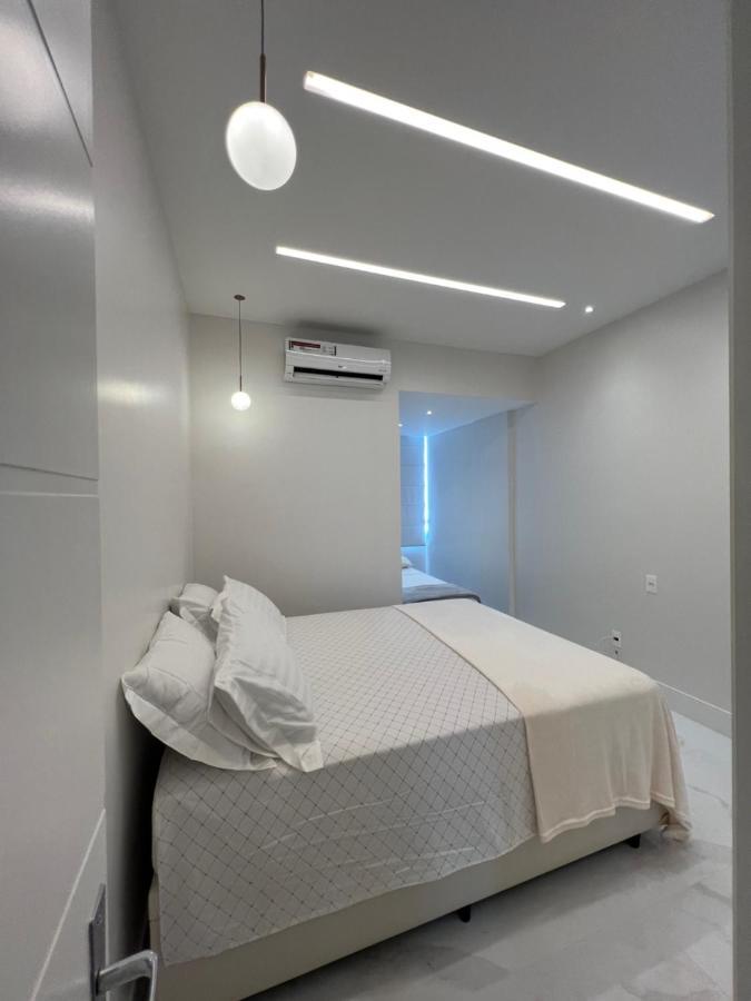 Apartamento Maravilhoso De 2 Quartos Em Copacabana Quadra Da *