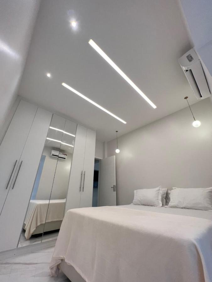 Apartamento Maravilhoso De 2 Quartos Em Copacabana Quadra Da *