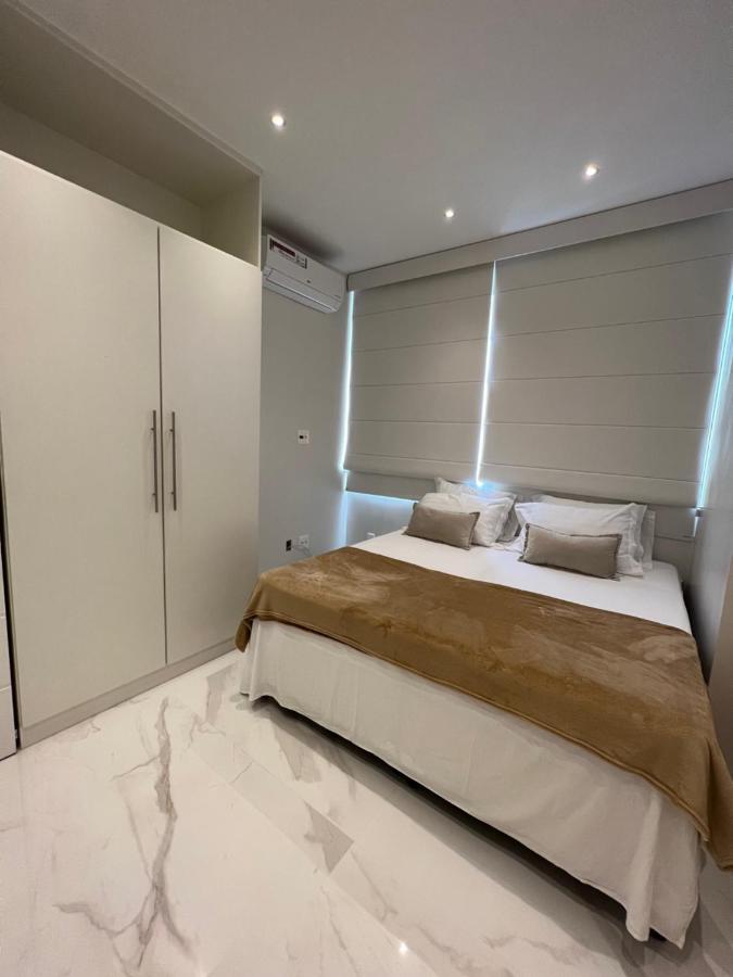 Apartamento Maravilhoso De 2 Quartos Em Copacabana Quadra Da *