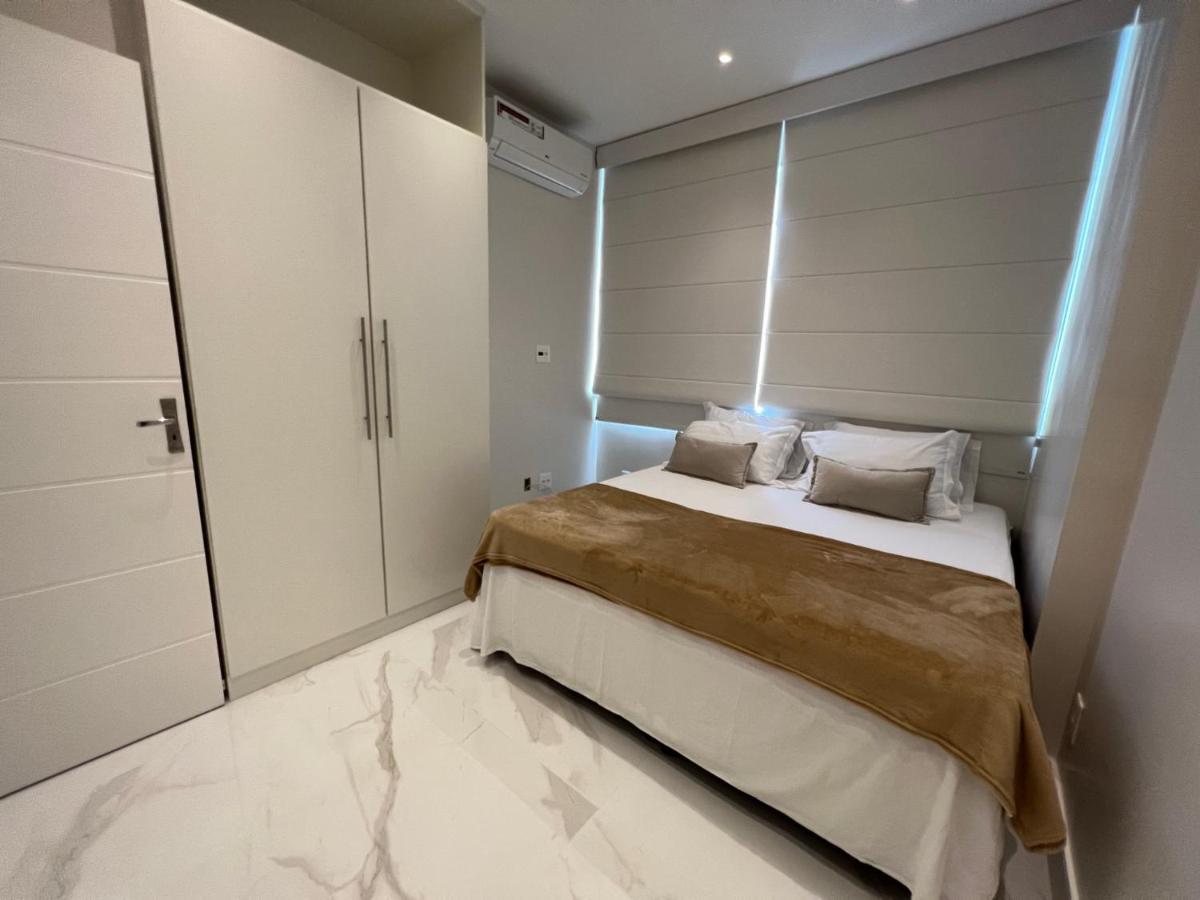 Apartamento Maravilhoso De 2 Quartos Em Copacabana Quadra Da