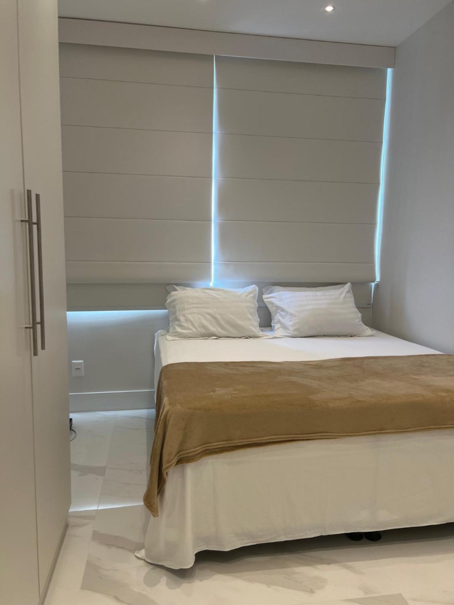Maravilhoso De 2 Quartos Em Copacabana Quadra Da Apartamento Rio de Janeiro