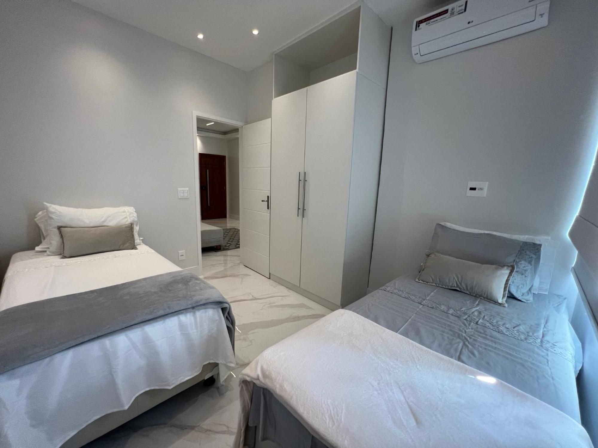 Apartamento Maravilhoso De 2 Quartos Em Copacabana Quadra Da *
