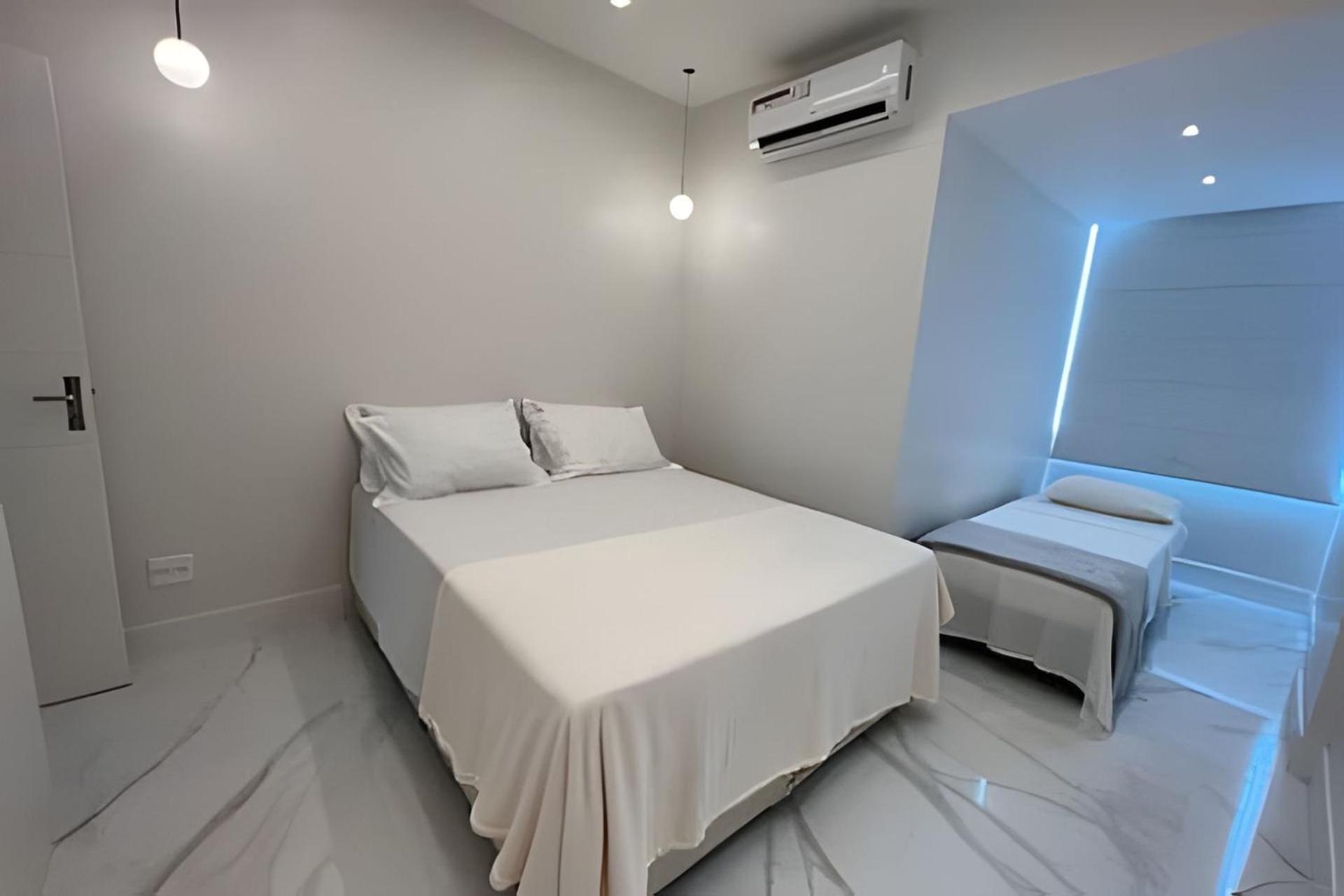 Apartamento Maravilhoso De 2 Quartos Em Copacabana Quadra Da