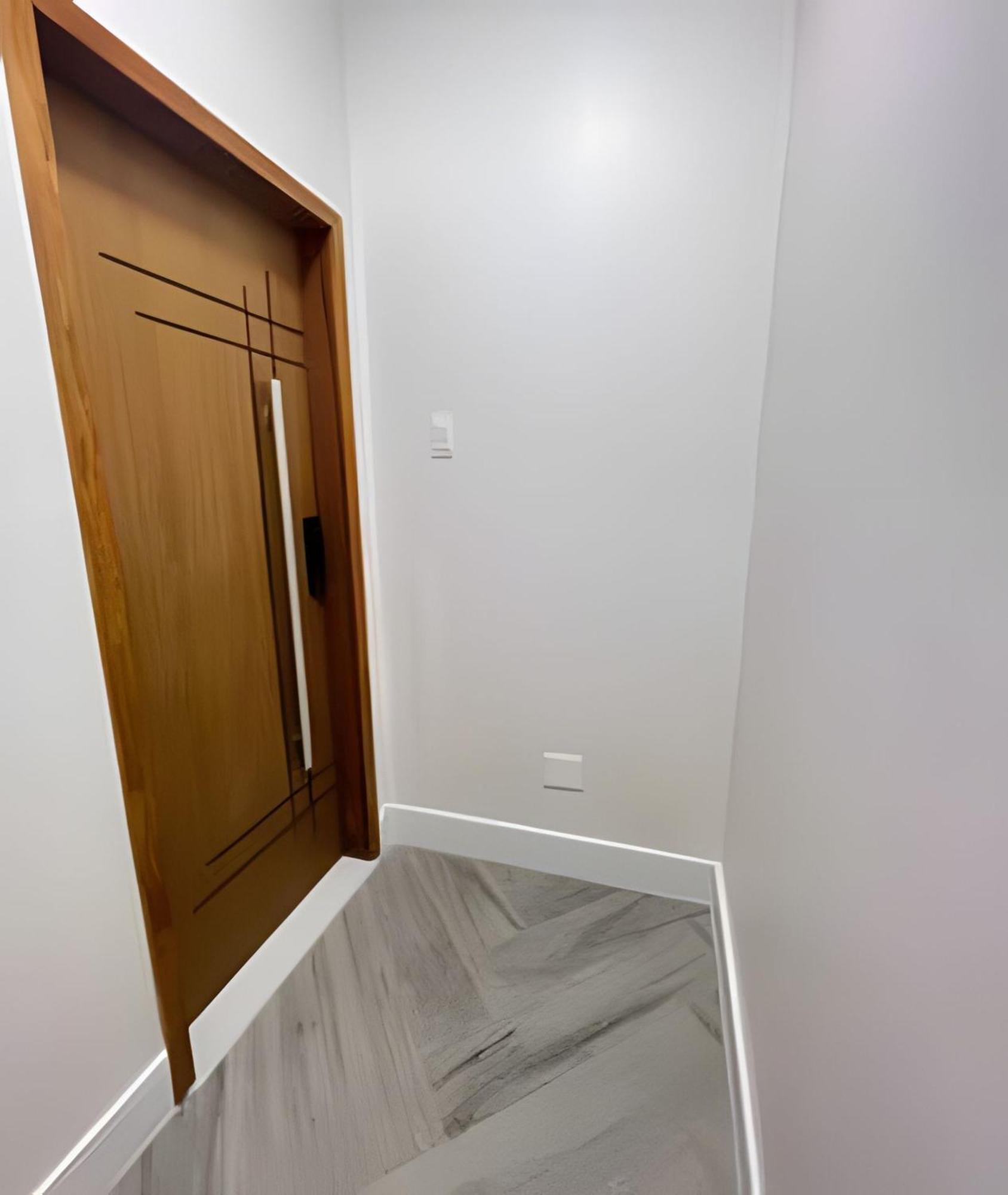 Apartamento Maravilhoso De 2 Quartos Em Copacabana Quadra Da