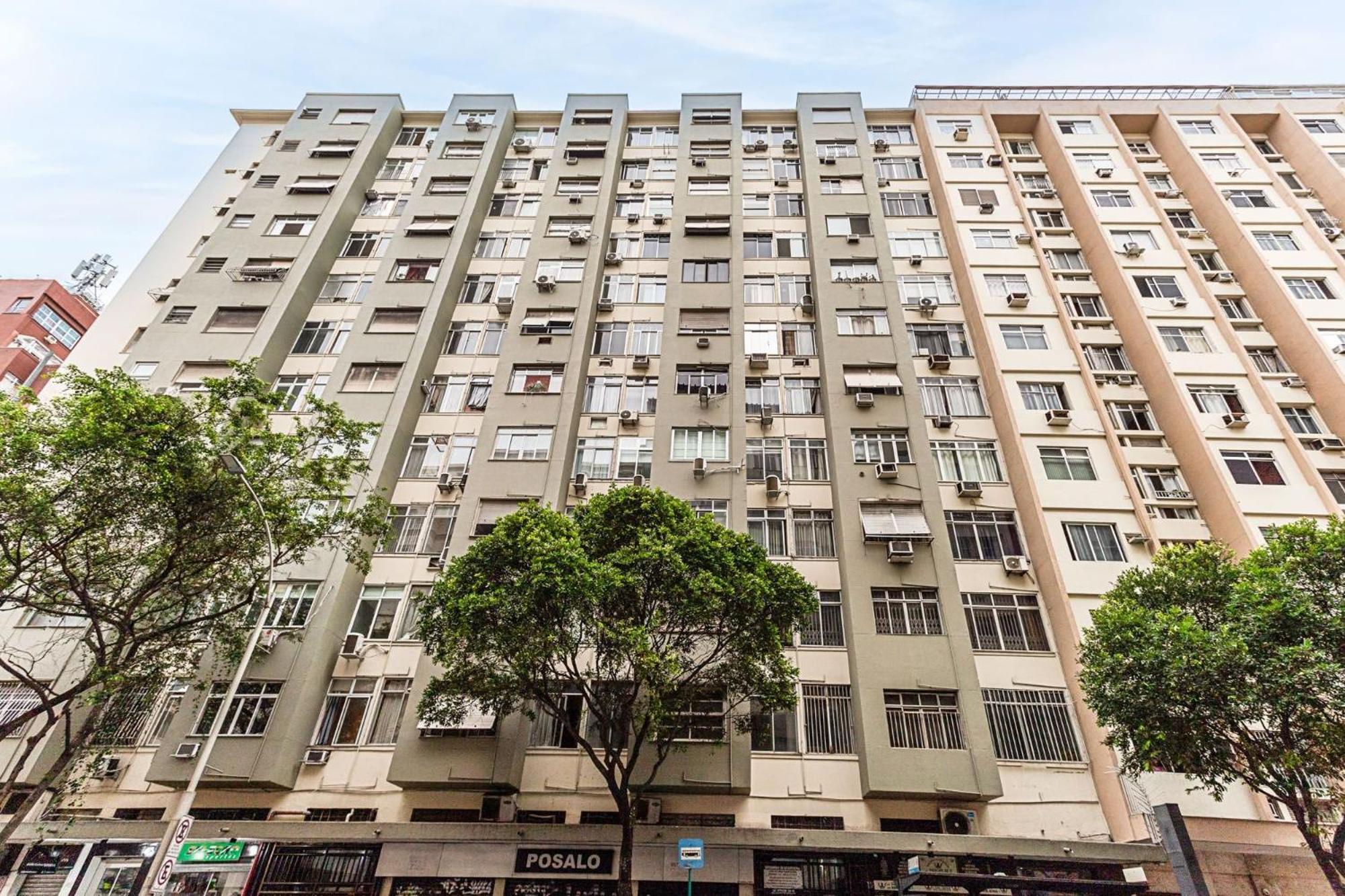 Maravilhoso De 2 Quartos Em Copacabana Quadra Da Apartamento